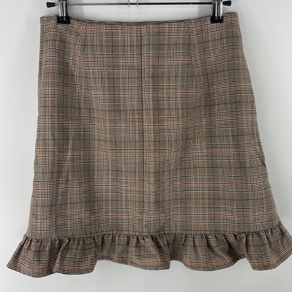 #1004 Cupcakes and Cashmere Plaid Matilda Caramel Mini
Skirt w/Ruffle Hem size 2 - Picture 7 of 14